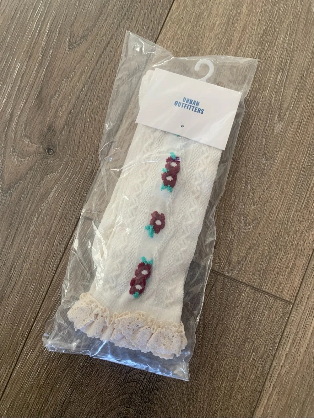 Urban Outfitters Coquette White Lace-Trim Floral Knit Crew Socks NWT